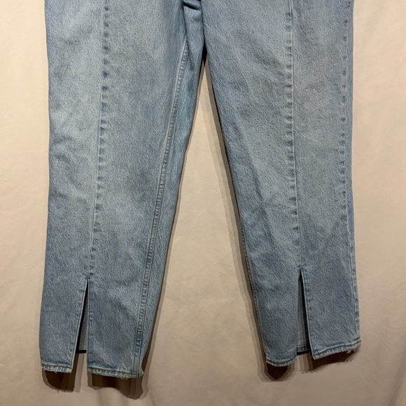 Abercrombie & Fitch The 90s Straight Ultra High Rise Split Hem Jeans Size 33 - Picture 4 of 11